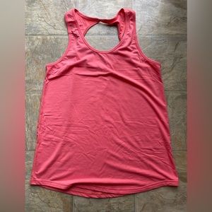 Zyia XL twist tank in pink